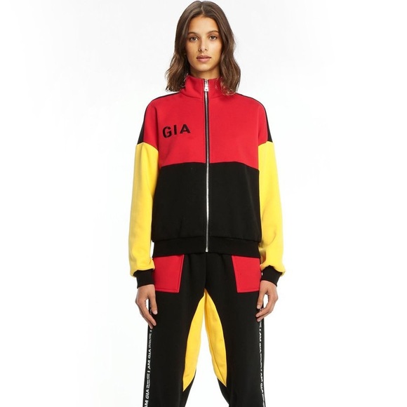 I am gia sweatsuit Clearance